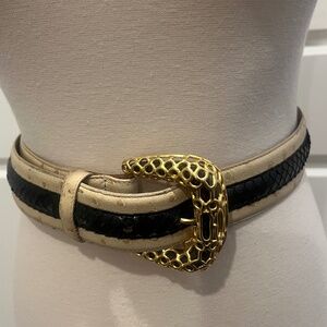 Carlisle Leather Belt - Beige, Black w/ Gold Buckle, Vintage, sz M, #1603